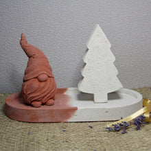 Load image into Gallery viewer, Christmas Tree (Concrete)
